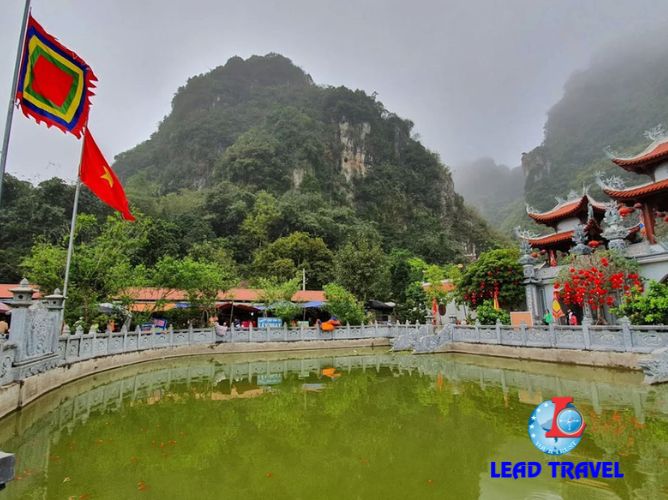 tour đi lễ chúa thác bờ